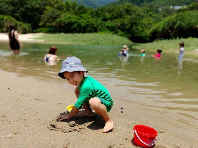 人少沙幼冲浪天堂，海邊餐廳拍照玩水一流