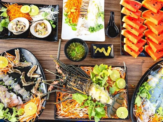 🚣🏻‍♀️ ทริปล่องเรือรอบเกาะล้าน คนละ 666฿
