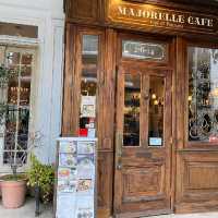 Antique Gallery Majorel New York