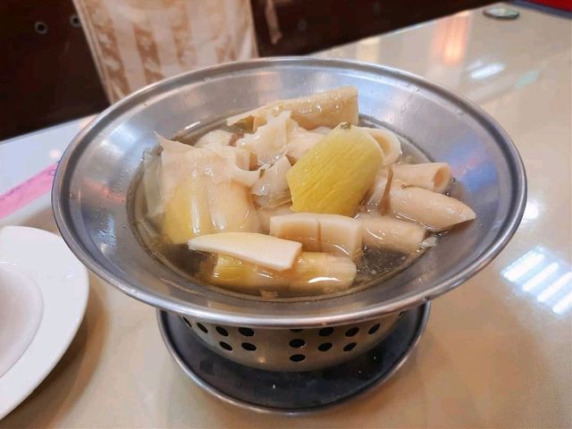 【新北】烏來美食-合菜餐廳-泉世界溫泉會館