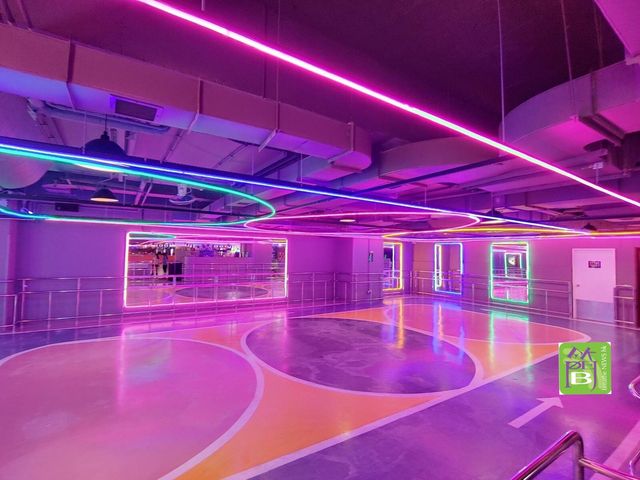 滾軸溜冰香港再見熱潮北角最大場