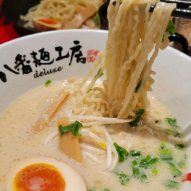 一試難忘炸豬扒拉麵 一試難忘炸豬扒拉麵