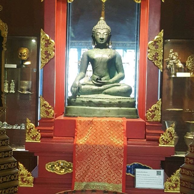 วัดพระแก้ว วัด