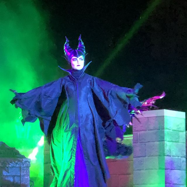 🎃 Halloween at HK Disney