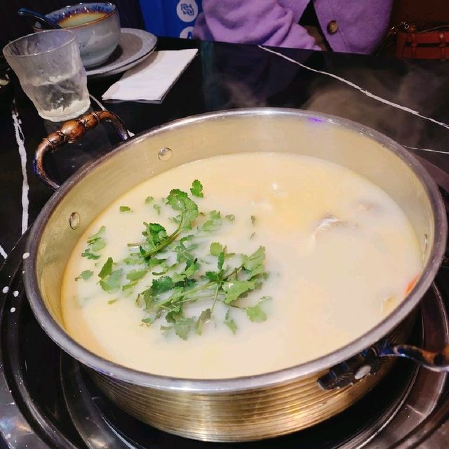高質海鮮刺生手工火鍋