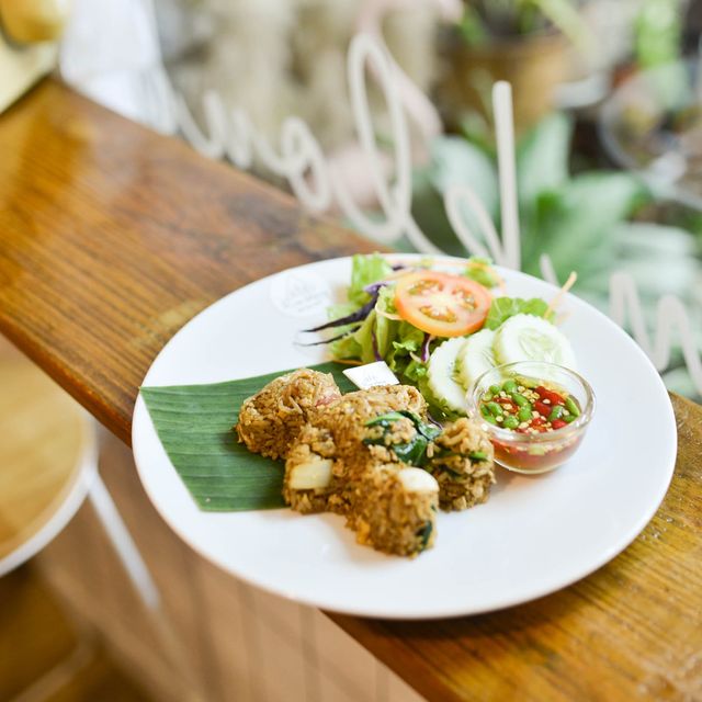 Rim Klong Cafe 🧸