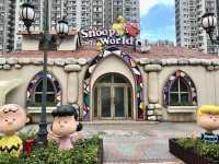 Amusing Day in Snoopy’s World Hong Kong