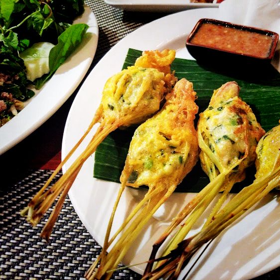 ร้านอาหารทำมะลิน ( ร้านมะขาม )