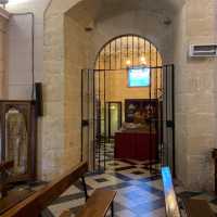 Puerta de Almocabar บ้านในป้อมปราการ
