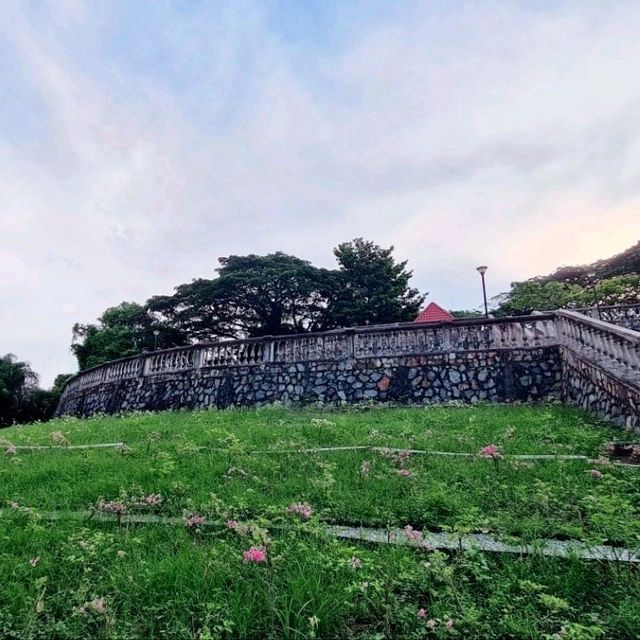 Hiking up Telok Blangah Hill Park