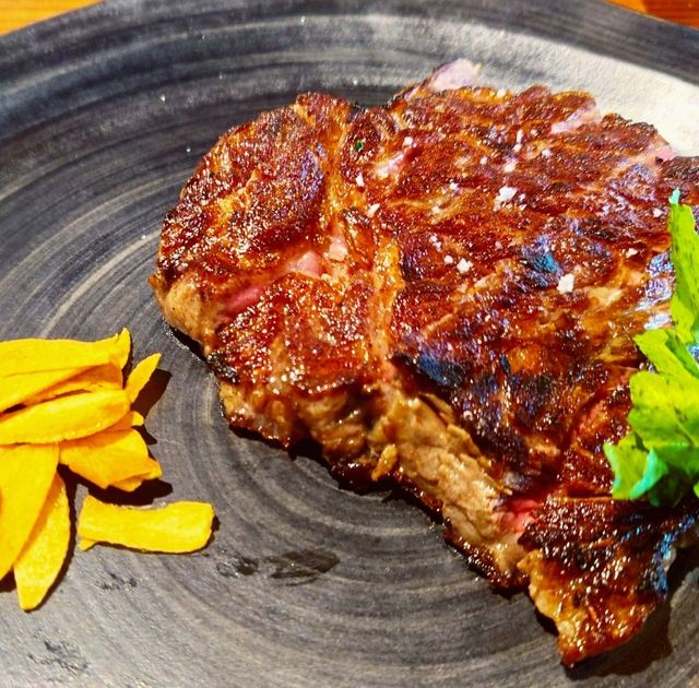 AMBER HILL 教父牛排餐飲

