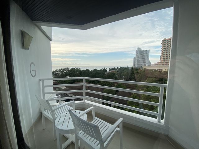Pullman Pattaya Hotel G ที่พักเลิศติดทะเล