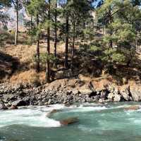 kashawari river beach Himachal Pradesh 