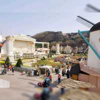 South Korea Largest Theme Park!