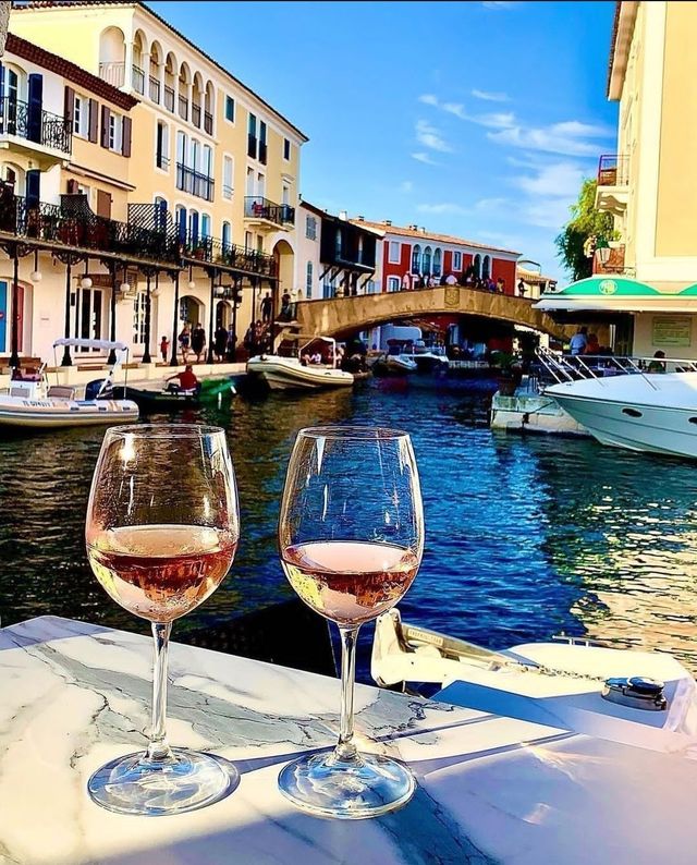 The "Venice" town of Provence - Port Grimaud.