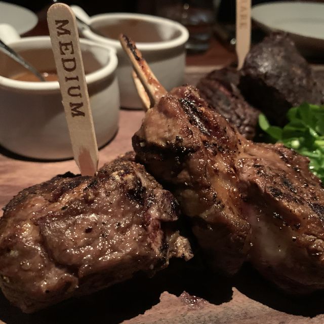 Happy Halloween🧛♀️🧛♂️🧛🧟♂️🧟🧟♀️-Grand Hyatt Steakhouse Happy Halloween🧛♀️🧛♂️🧛🧟♂️🧟🧟♀️-Grand Hyatt Steakhouse