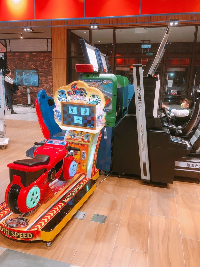 發現新世界🛍🛒美麗新廣場 淡海館 MIRANEW SQUARE Danhai