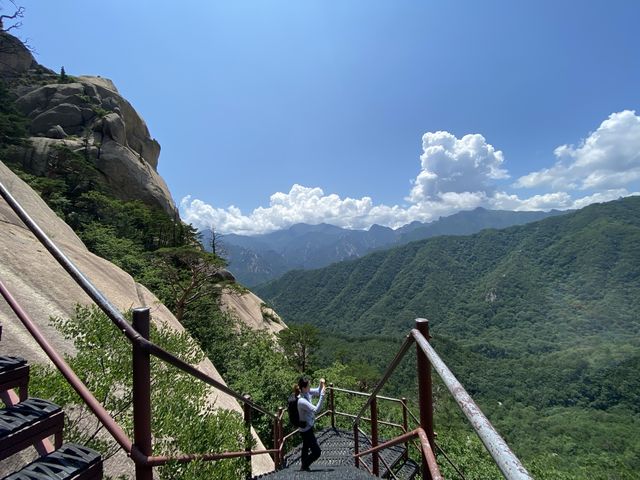 설악산 울산바위에 오르다