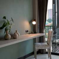โรงแรมเปิดใหม่สไตล์ cozy ดูอบอุ่นคลุมโทนขาวดำพัทยา