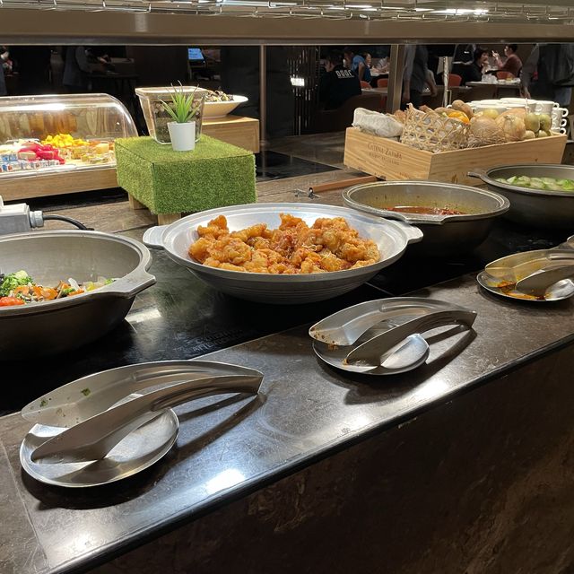 板橋 希爾頓大飯店🏨Market Flavor悅市集吃到飽！