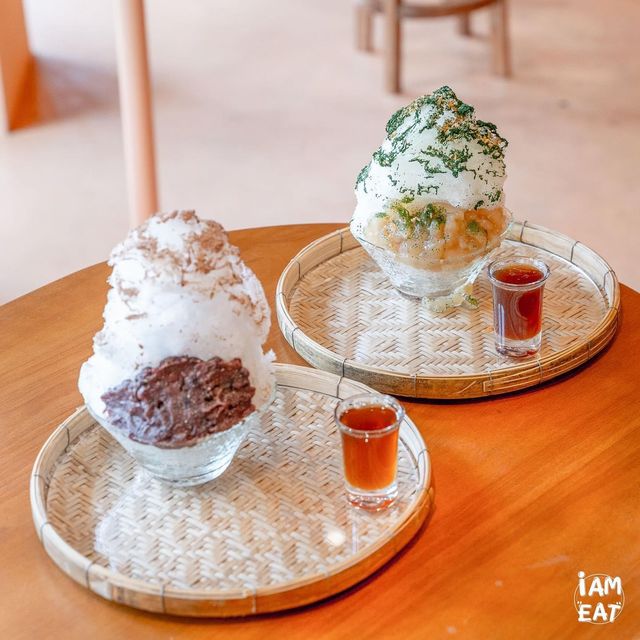 คาเฟ่น้ำแข็งไสจากวัตถุดิบท้องถิ่นย่านประตูผี