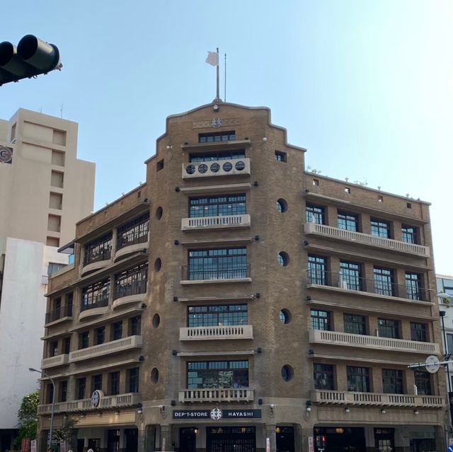 南部第一間百貨公司林百貨！特色電梯與空中神社值得來拍拍照