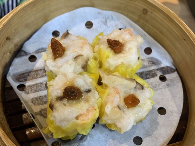 Tim Ho Wan: The Best Crispy Chasiu Bun in Hong Kong