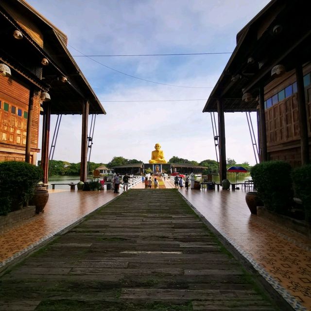 พุทธอุทยานมหาราช พระนครศรีอยุธยา