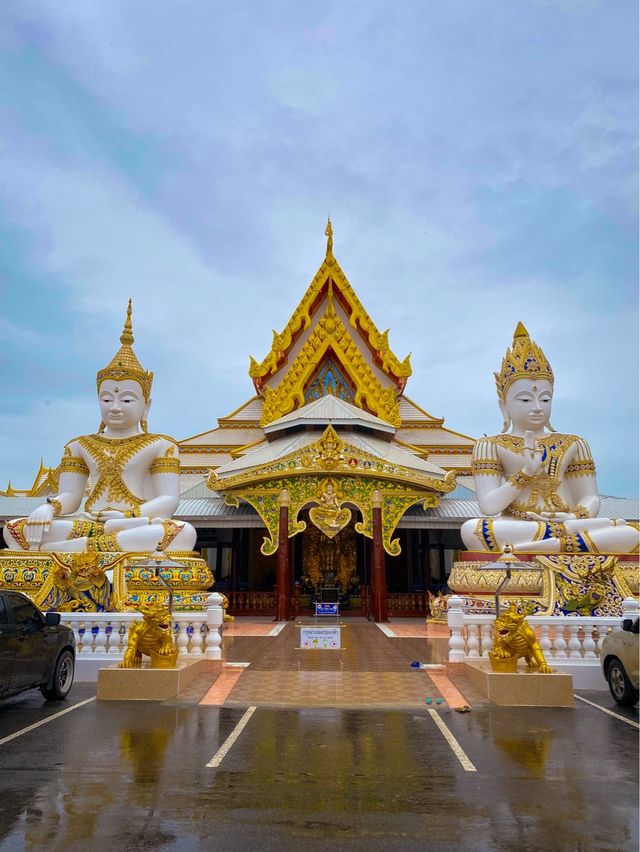 วัดหนองพงนก ไหว้พระขอพรหลวงพ่อมงคลนิมิตร