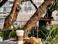 STARBUCKS Helix Sky Garden ใจกลางสุขุมวิท @EmQuart