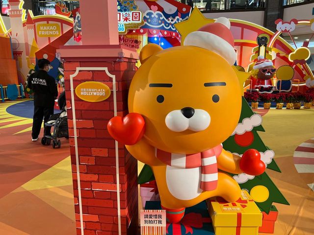 KAKAO Friends 聖誕夢幻樂園@荷里活廣場