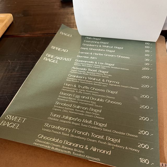 ร้านกาแฟแอนด์เบเกิลเปิดใหม่ย่านสาทร🥯🥤