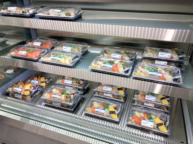 ‘문래동의 축복’ 신선하고 맛좋은 초밥맛집 ‘초밥마트’