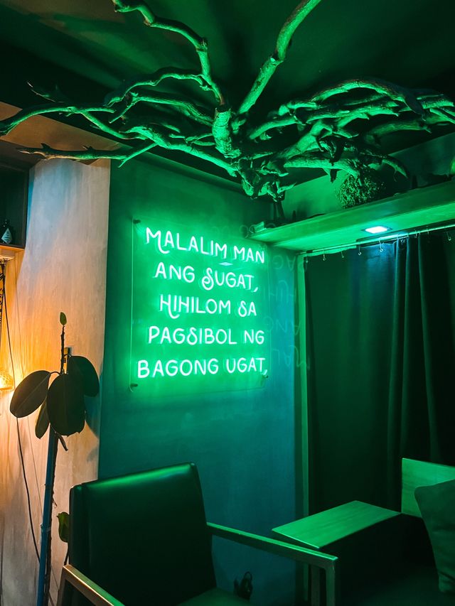 Don’t Miss This Bar in Poblacion