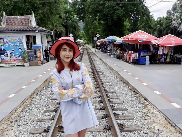 ไปไหนไปกาญ 