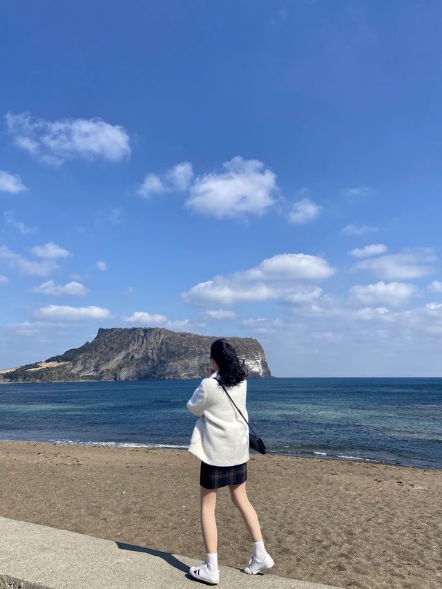 겨울에는 제주도 성산일출봉 ⛰️