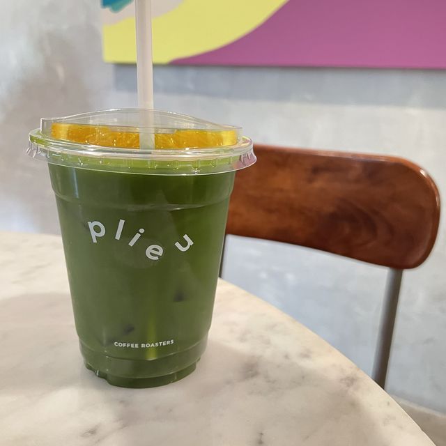 พริ้ว คาเฟ่ / plieu cafe