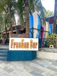 SEASIDE BAR WITH SUPERB COCKTAILS 🍹 