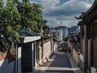 หมู่บ้านบุกชอนฮันอก (Bukchon Hanok Village)