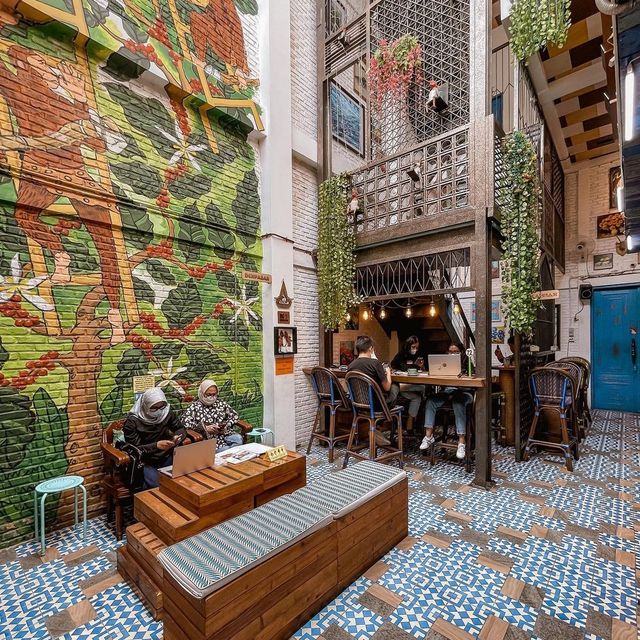 GIYANTI COFFEE ROASTERY, MENTENG, JAKARTA