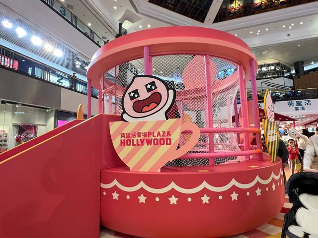 KAKAO Friends 聖誕夢幻樂園@荷里活廣場