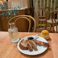 去到赤柱就想試吓嘅粉色系歐陸風cafe