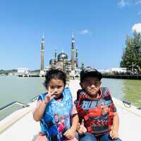 PRIVATE CRUISE TERENGGANU DRAWBRIDGE