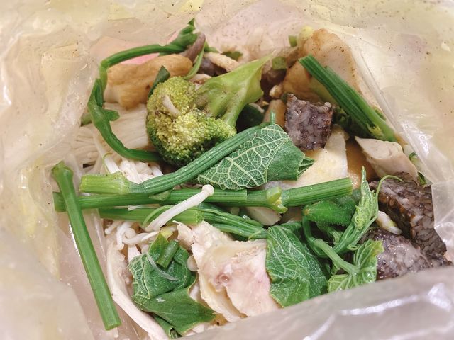 雙連捷運站美食-青菜小滷雞🥦