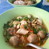 ก๋วยเตี๋ยวแฝด..อร่อย@บางปู. ยะหริ่ง ปัตตานี