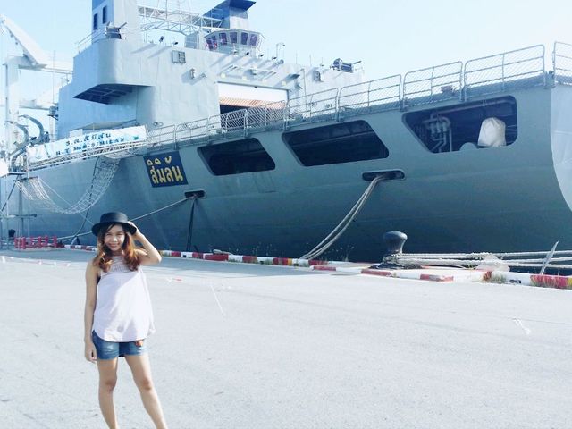เรือหลวงจักรีนฤเบศร สัตหีบ เรือหลวงจักรีนฤเบศร สัตหีบ