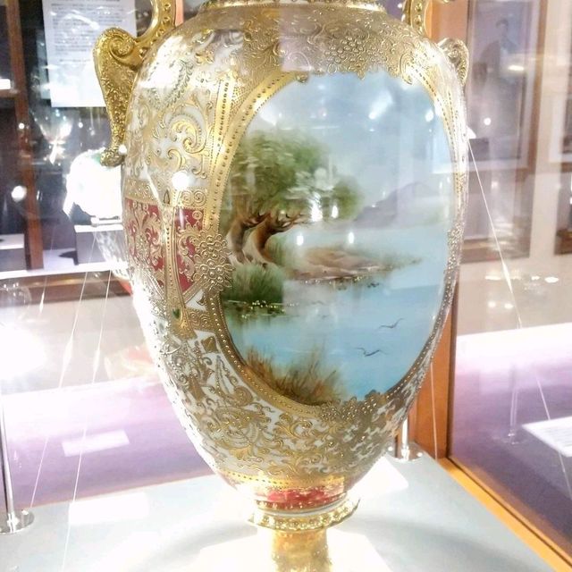 陶器の美術館✨ノリタケの森✨