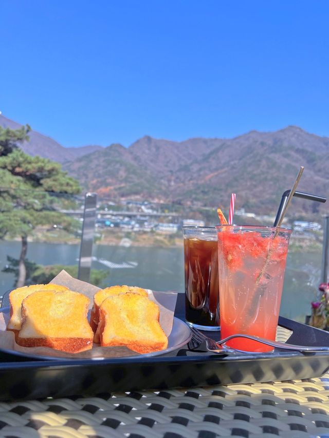 브레드쏭 리버가든🥐