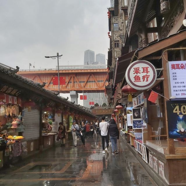 Old Meets New at Chongqing’s Hongyadong 