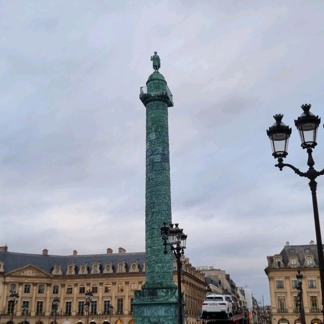 Beautiful Paris but becareful